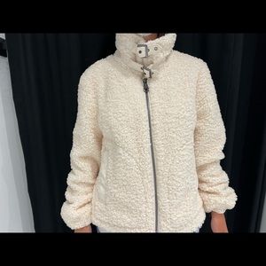 DKNY White Puffer Faux Fur Jacket 🤍